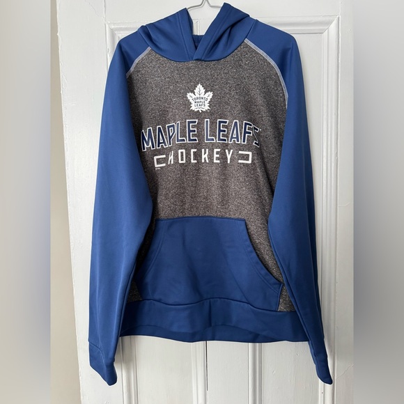 Men’s Toronto Maple Leafs Sweatshirt - Picture 1 of 4